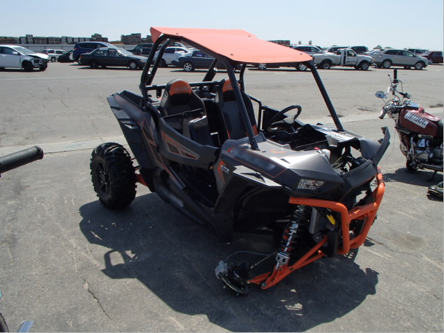 UTV vehicle
